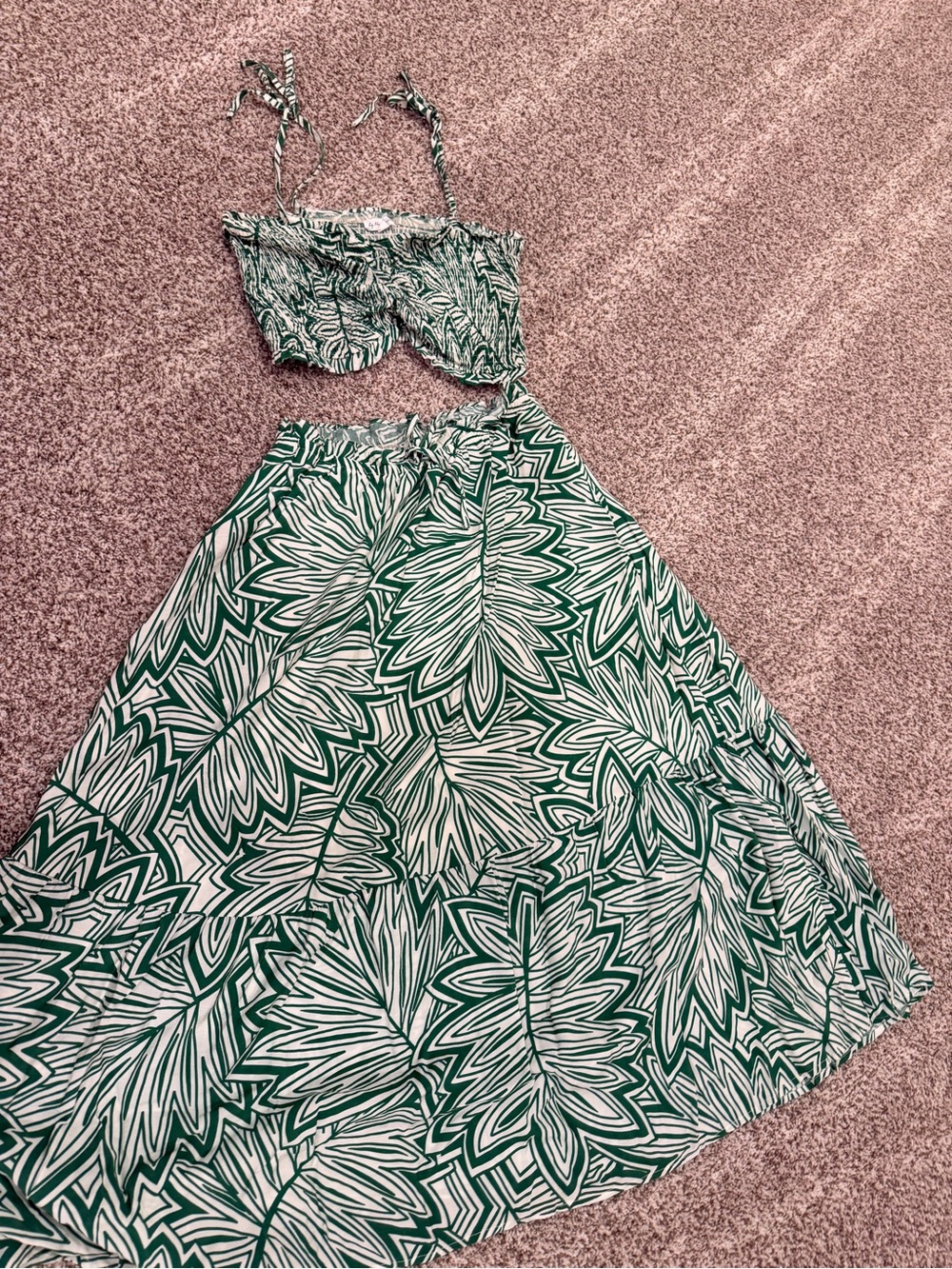 Women’s Beachy Outfit